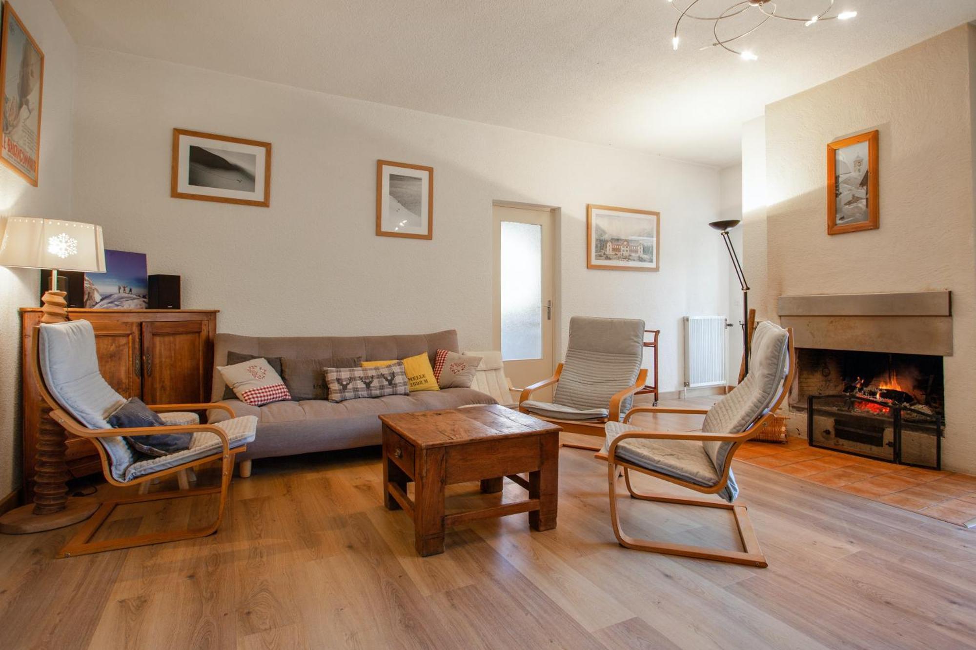 Chalet Confortable A Briancon Avec Vue Sur Montagne Εξωτερικό φωτογραφία